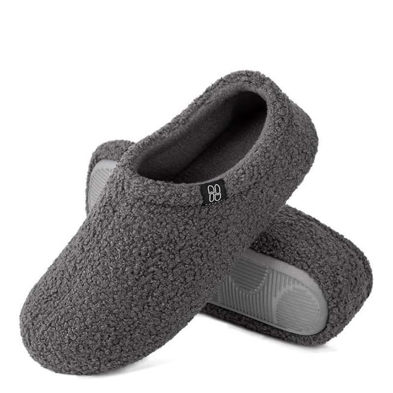 Comfortable Indoor Slippers With Soft Plush Design For Everyday Comfort