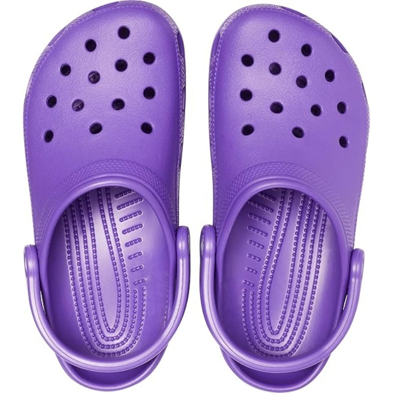 Comfortable Synthetic Clogs Design  For All Day Wear