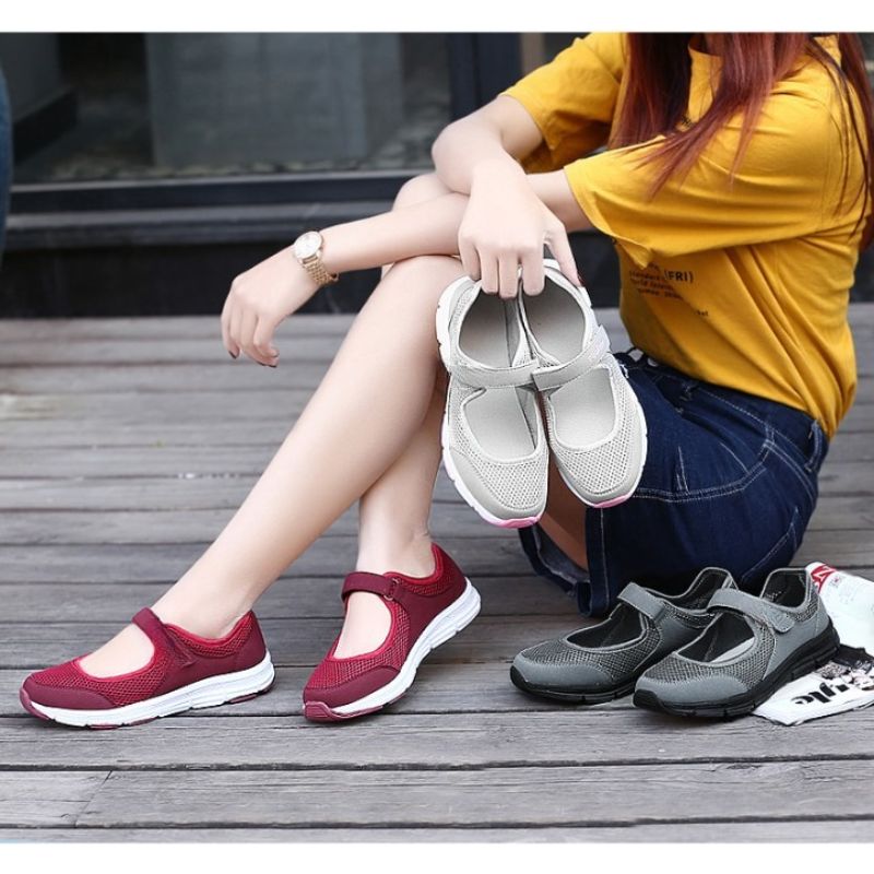 Soft Sneakers Walking Shoes